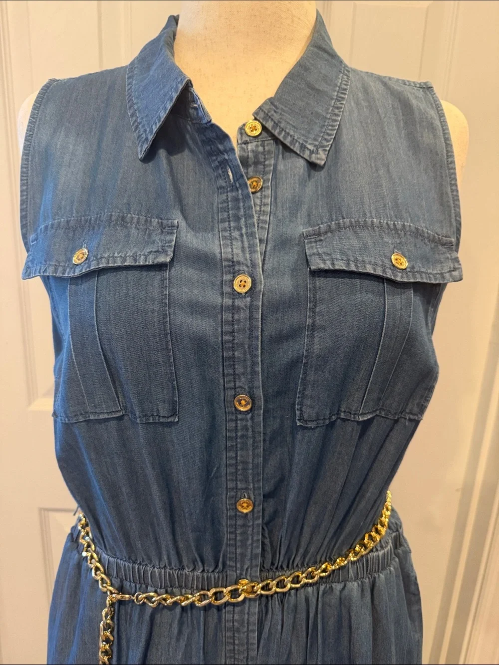 MICHAEL Michael Kors Sleeveless Tiered Chambray Maxi Dress in Blue XL - Picture 8 of 9